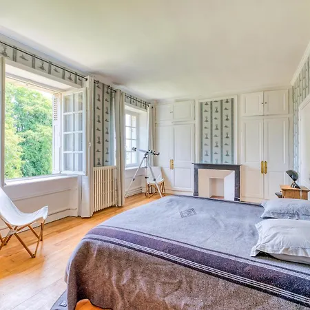 Hotel 12 Bedroom Beautiful In 3*